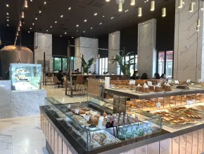 Panadería y cafetería Le Four Dore