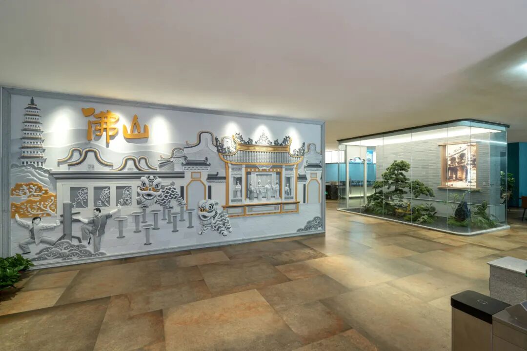 Bajorrelieve de cerámica espumada