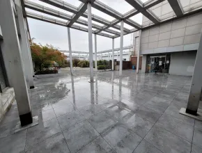 Sede de la empresa de TI Green Roof