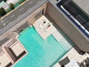 Área de la piscina del resort