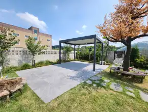 Patio trasero de casa unifamiliar
